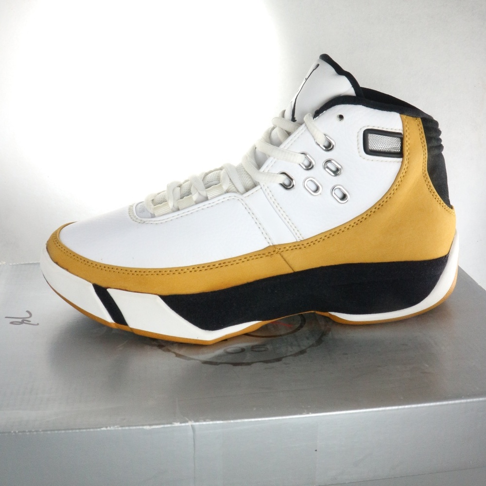 RARE AIR JORDAN Work'm White Chutney Tan Sneakers Sz 7 US Men